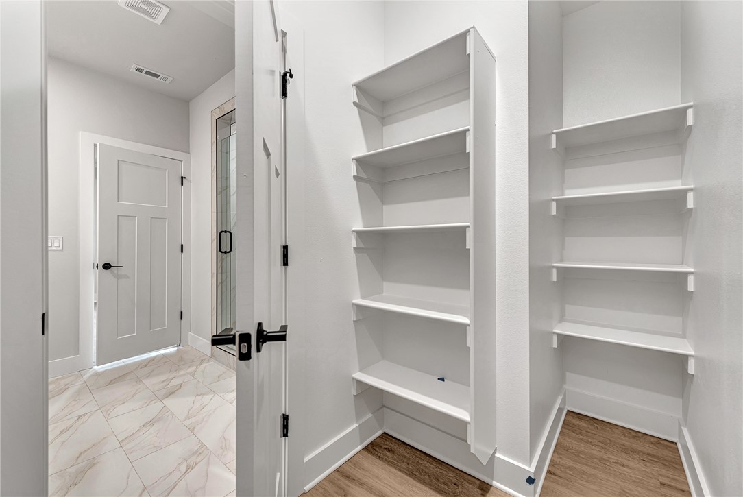 Paradise Park - Residential