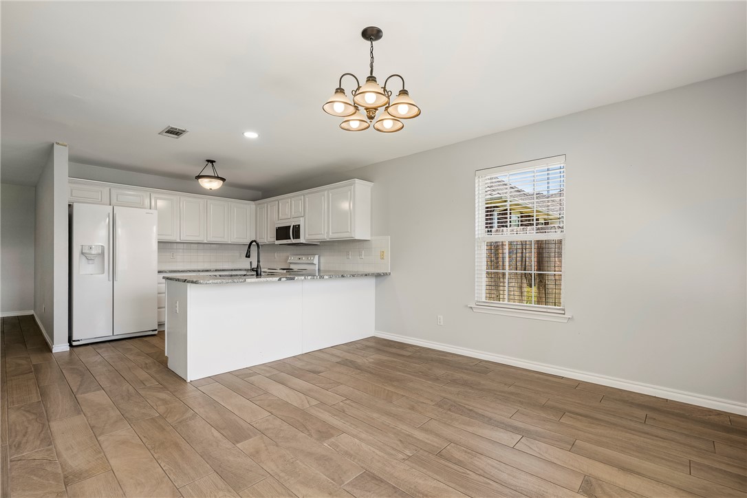 Champions Estates Rogers - Residential