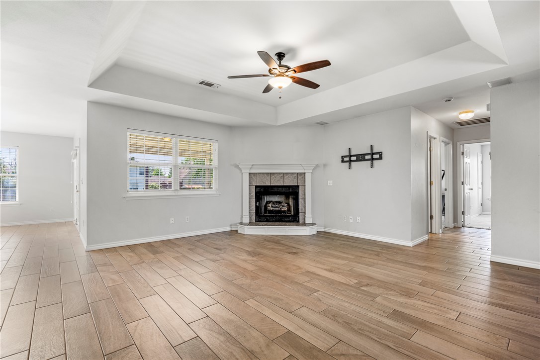 Champions Estates Rogers - Residential