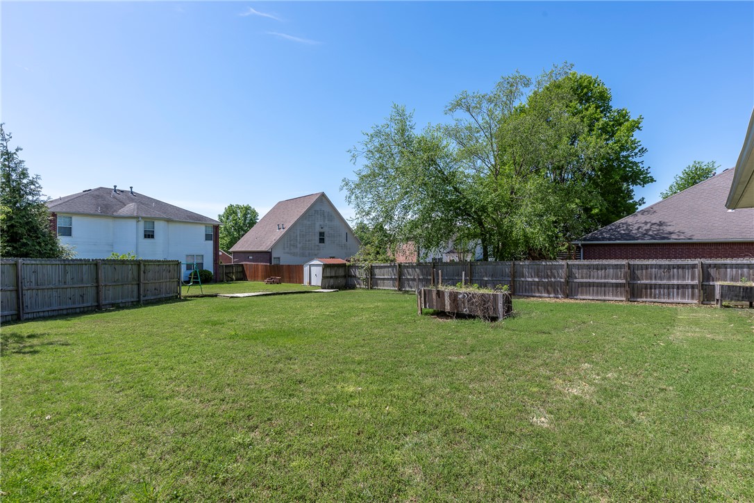 Champions Estates Rogers - Residential