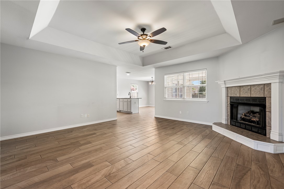 Champions Estates Rogers - Residential