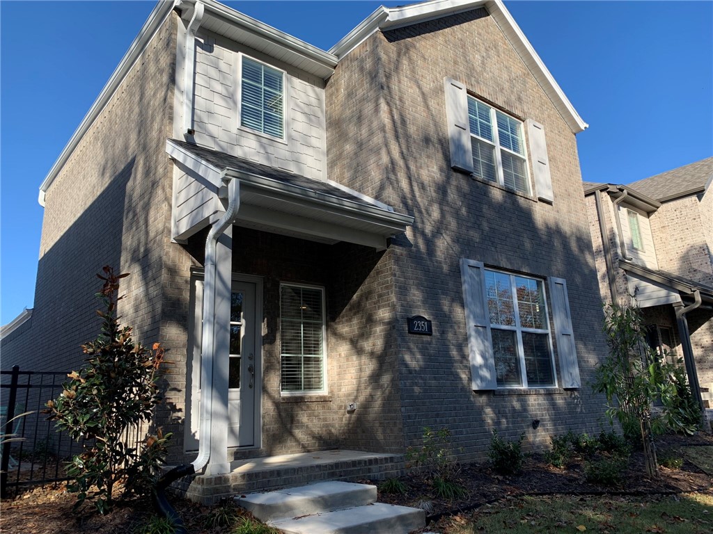 Beautiful, brand new two story town homes located in desirable area of Fayetteville. Sagely place is with-in walking distance from the highly rated Fayetteville Athletic Club and access to the Razorback Greenway Trails, Lake Fayetteville, Botanical Gardens and shopping. Rear entry garage face Amherst Alley and "front" of property faces a wooded lot for front porch privacy. Unit requires a stackable washer and dryer. Fayetteville zoning doesnāt allow for more than 3 unrelated occupants. FIRM no pets property.