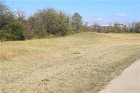 Photo of 400 N Progress Avenue, Siloam Springs, AR 72761 (MLS # 1331730)