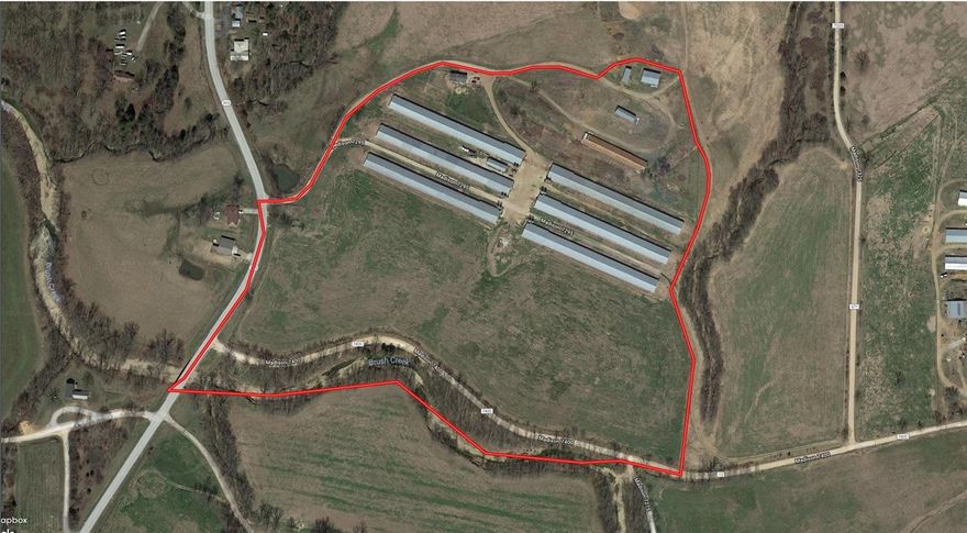 6-43x500 poultry houses recently updated. Georges contract for 7lbs bird. 38 acres M/L with Natural Gas. Nice updated doublewide mobile home. Some farm equipment included.