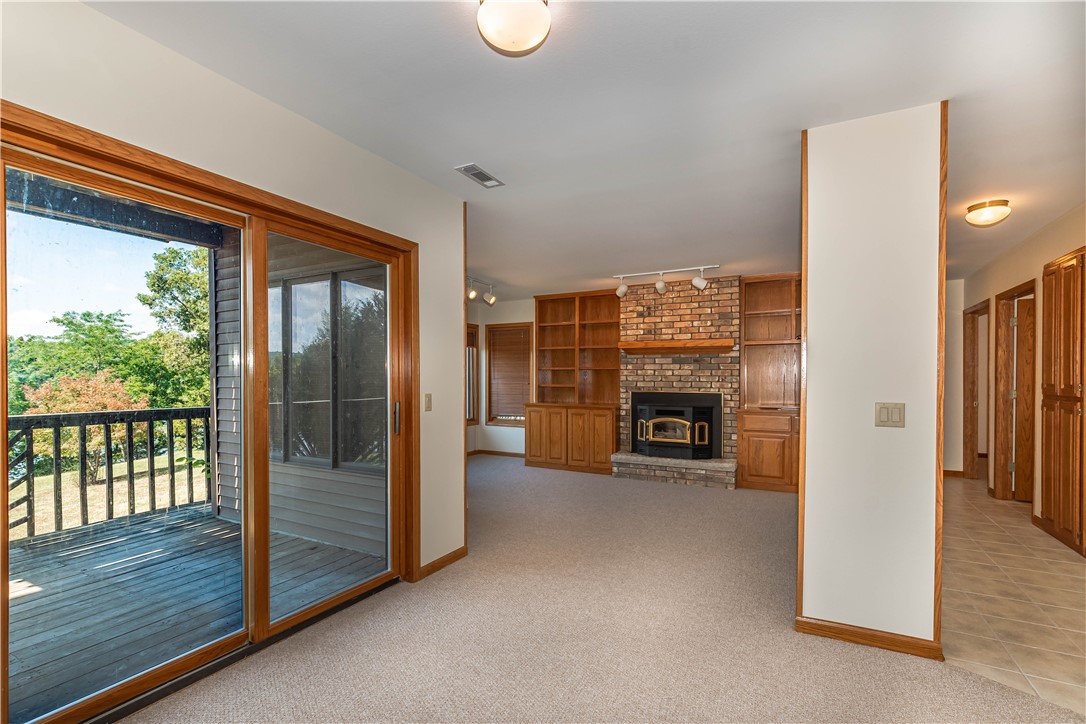 Unit 106 Holiday Island - Residential