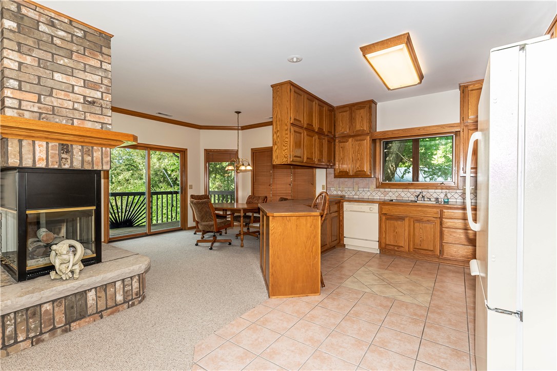Unit 106 Holiday Island - Residential