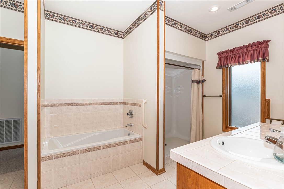 Unit 106 Holiday Island - Residential