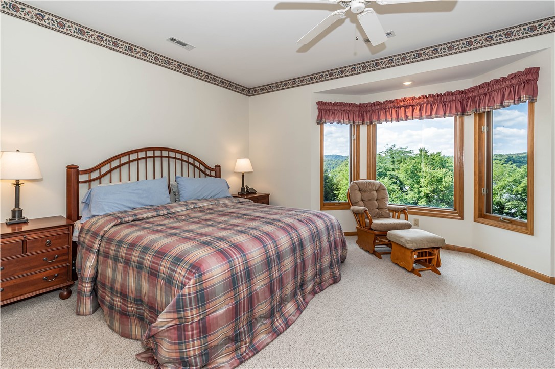 Unit 106 Holiday Island - Residential