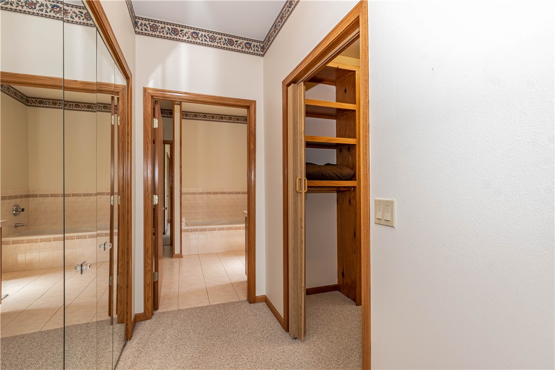 Unit 106 Holiday Island - Residential