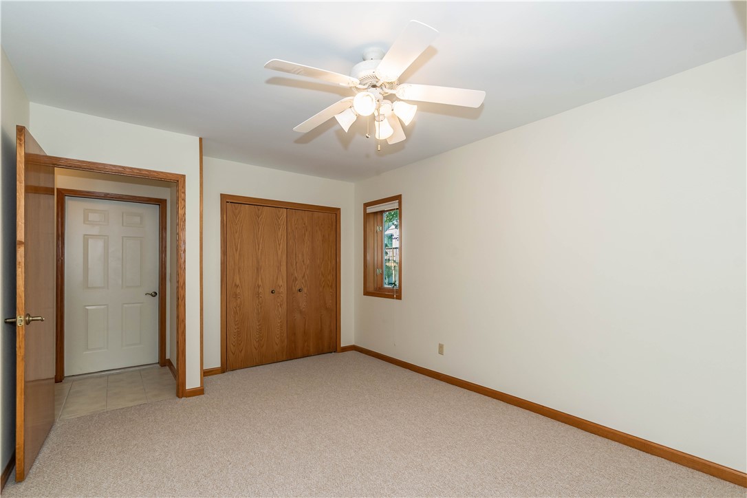 Unit 106 Holiday Island - Residential