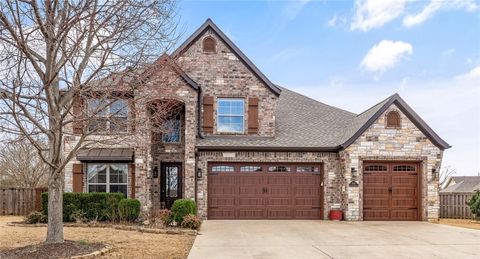 Photo of 1502 NE Greenbrier Court, Bentonville, AR 72712 (MLS # 1334062)