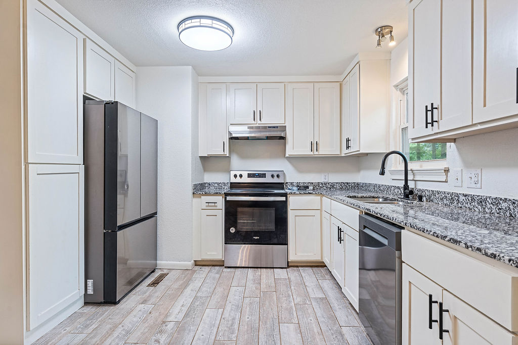 Sandy Heights - Residential