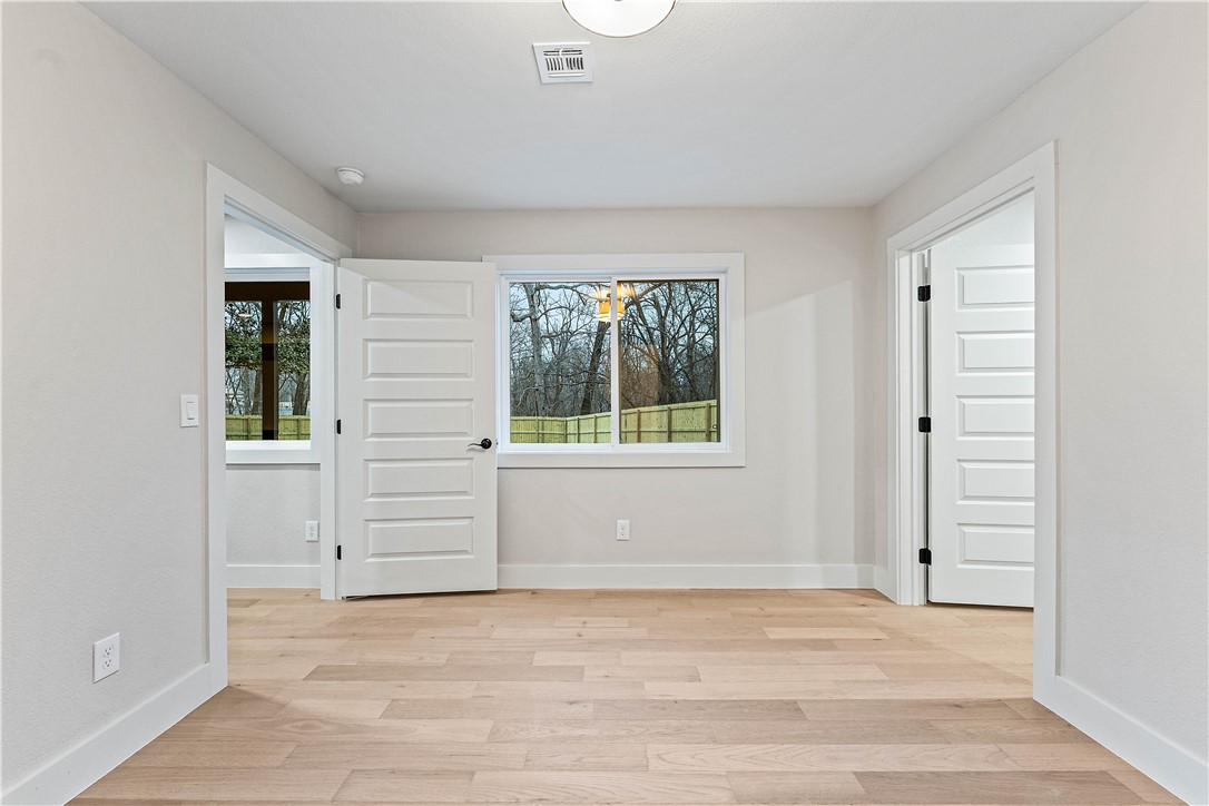 Bankfoot - Residential