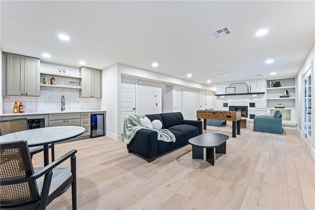 Bankfoot - Residential