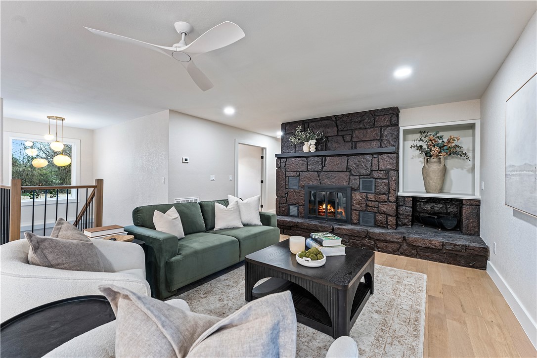 Bankfoot - Residential