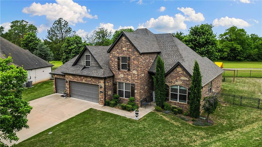 Check out this 5 bedroom, 3 bath home in Fayetteville. It has plenty of room for everyone with a bright layout that is perfect for both everyday living and hosting family and friends. The kitchen flows into the covered patio where you can sit, entertain and enjoy the outdoors. The backyard is fenced and ready for kids and pets. The 5th bedroom can be used as media room or playroom as well. Plenty of space to fit a growing family! The front office can be used as an office or flex space. So may choices in this house! This area has a community dock that sits on a stocked pond. If you or your kids love fishing, this checks that box. The home backs up to the 18th tee box of Stonebridge golf course. Come check this one out.