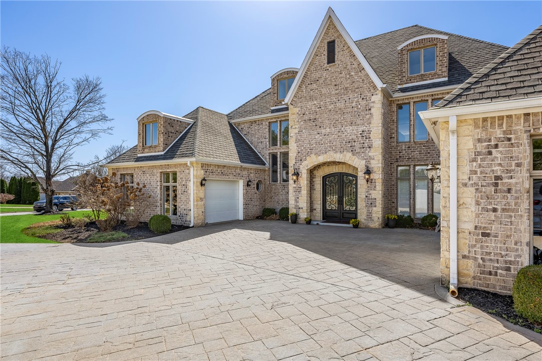 Pinnacle - Residential