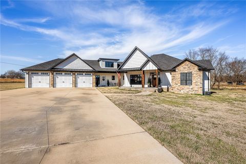 Photo of 11191 Pickett Ridge Road, Prairie Grove, AR 72753 (MLS # 1333397)