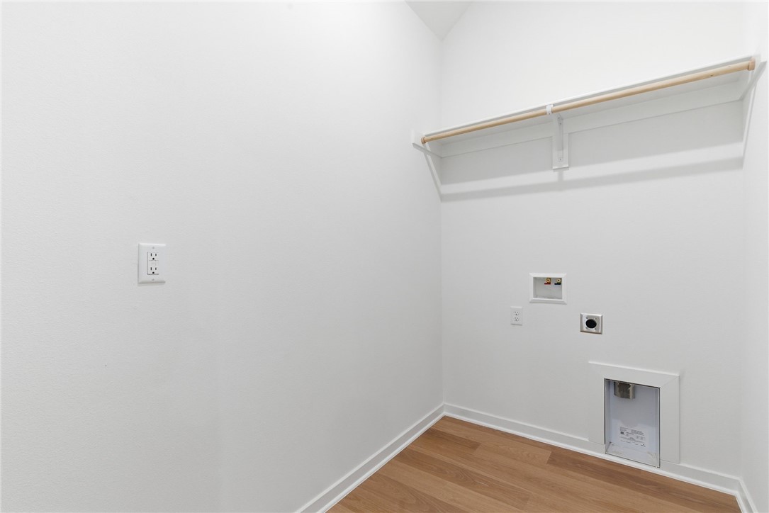 Pine Hollow - Residential