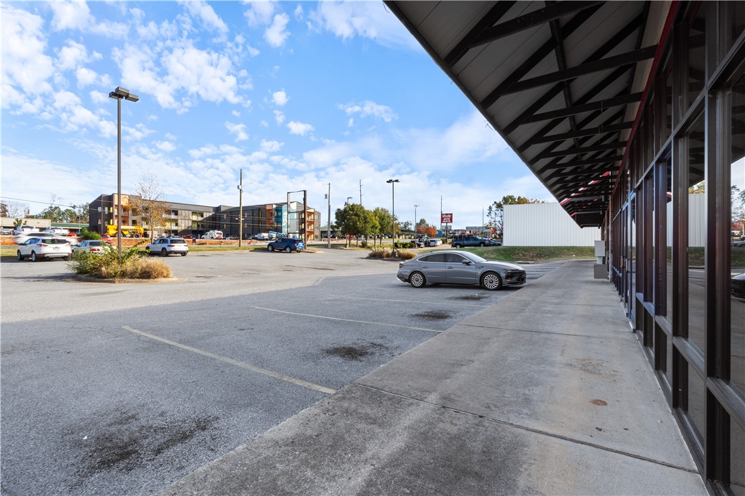 Morrison Acres Bentonville - Commercial Lease