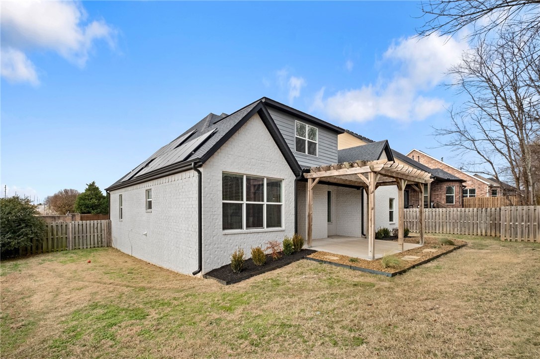 The Falls - Residential