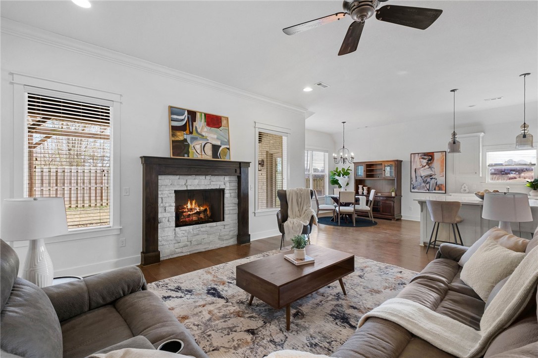 The Falls - Residential