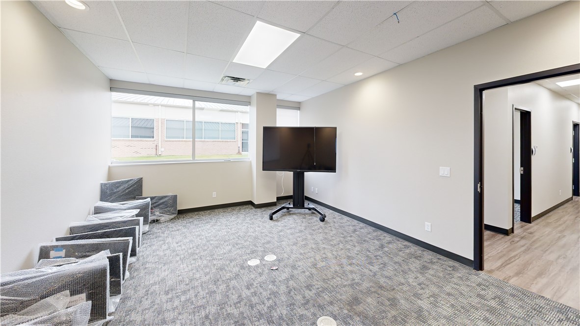 Beau Terre Sub Bentonville - Commercial Lease