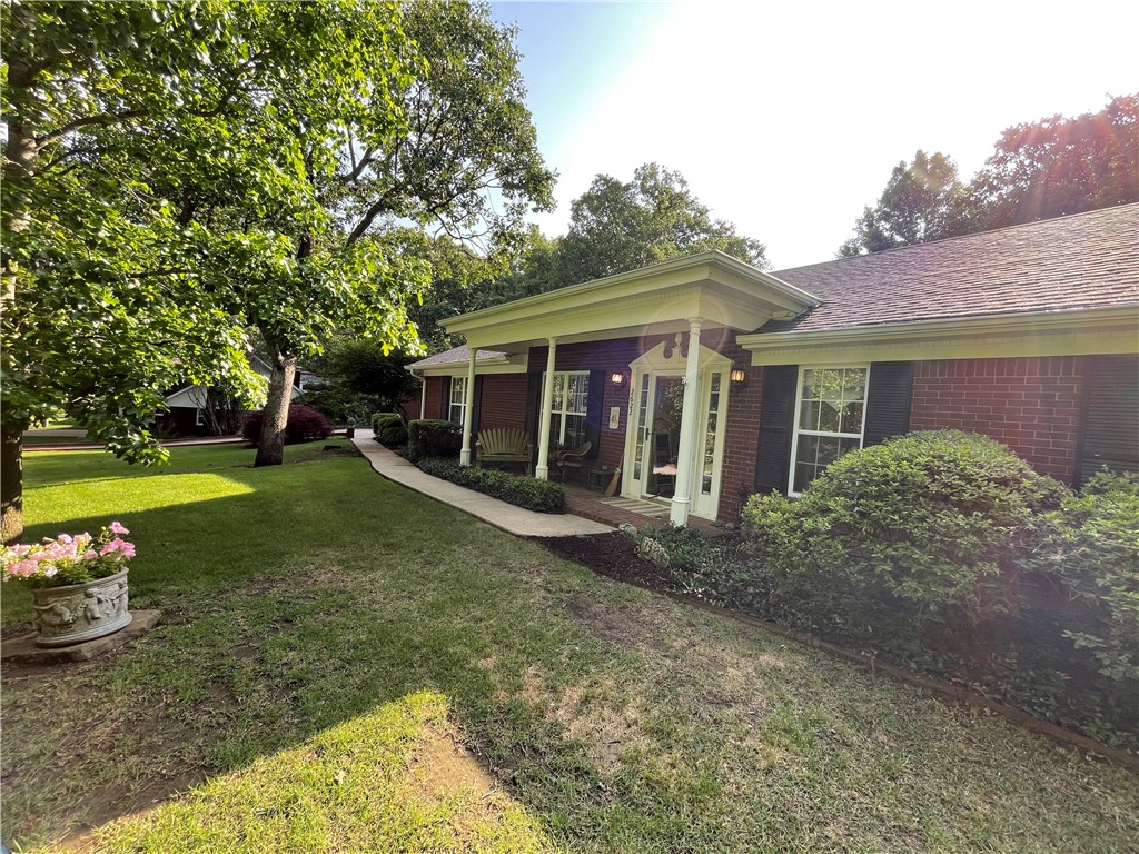 Oaks Manor Sub - Residential