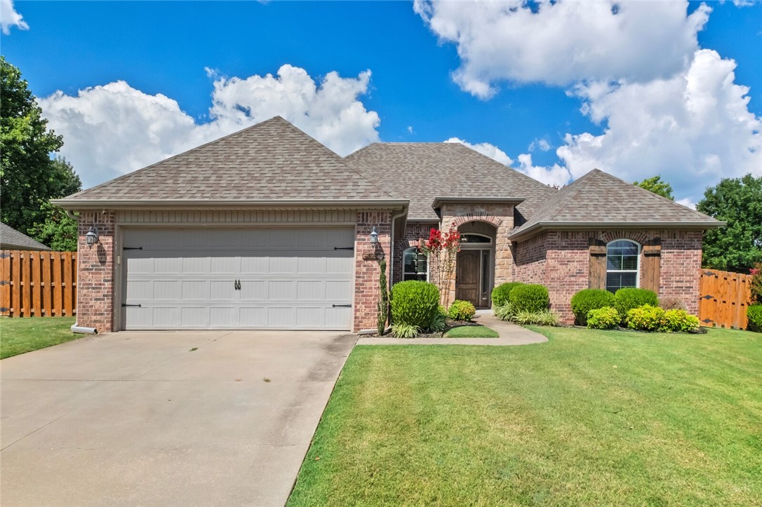 Fantastic Fayetteville location near trails & the University of Arkansas! This one-level, 3 bed, 2 bath home has recently been updated with new paint and wood laminate flooring. No carpet! The kitchen and all baths have been updated with gorgeous new 3cm granite countertops, upgraded sinks & plumbing fixtures. The water heater was just replaced this year. Other features include: high ceilings, arched doorways, spacious kitchen with a pantry and lots of cabinets. The refrigerator will convey. The primary bath has a large walk-in shower, jetted tub & a roomy closet. The yard is a spacious corner lot with a mini green house, stained cedar shadowbox fence with a double gate & a covered patio. The neighborhood borders the Rupple Road Sidepath Trail which connects to the Razorback Greenway Trail, Clabber Creek Trails and the Hamestring Creek Trail. Centennial Park at Millsap Mountain is 3 ½ miles (9 minutes) away. The University of Arkansas is just 3.2 miles (9 minutes) away. Convenient to I-49.