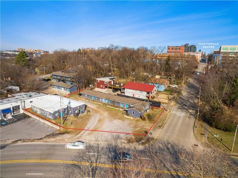 Photo of 221 S Block Avenue, Fayetteville, AR 72701 (MLS # 1328648)
