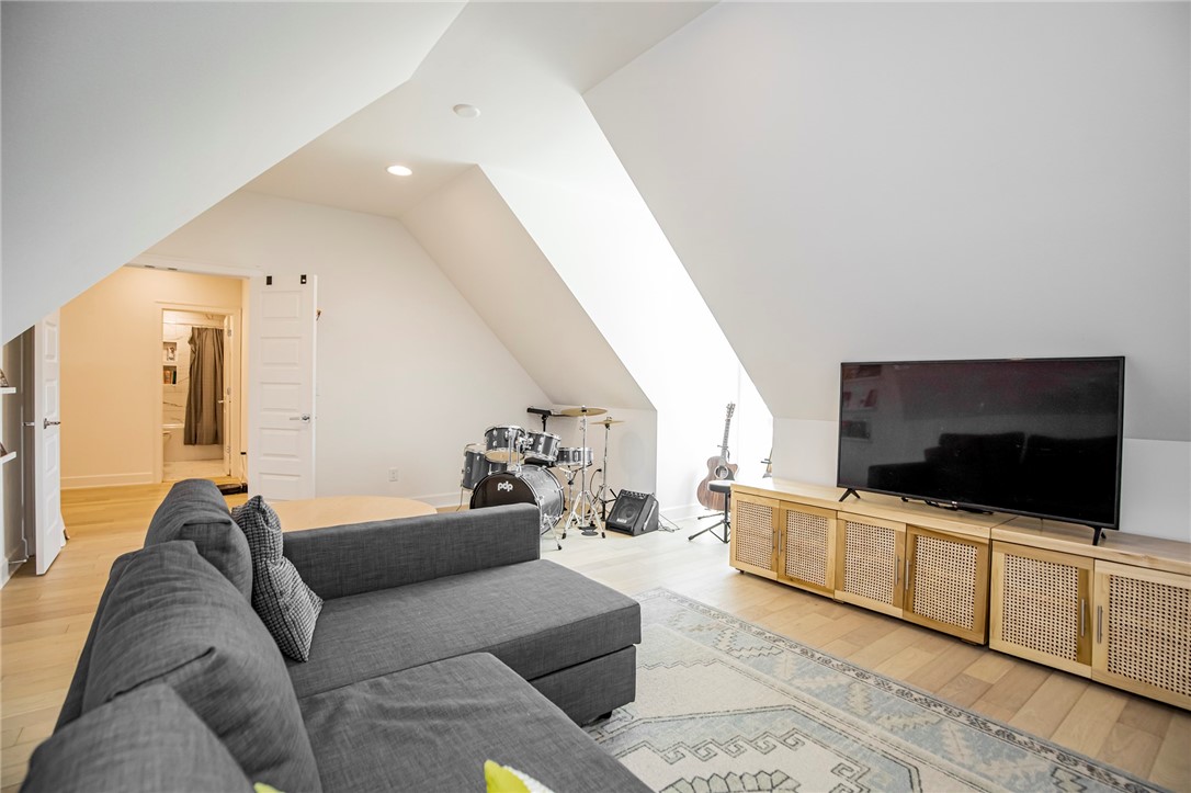 Scissortail - Residential