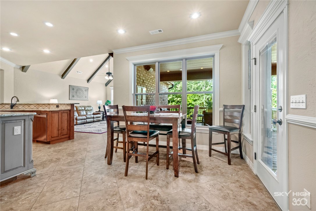 Hilltop Farm Sub Rogers - Residential