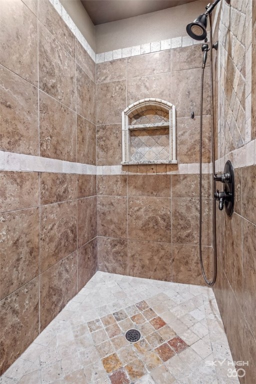 Hilltop Farm Sub Rogers - Residential