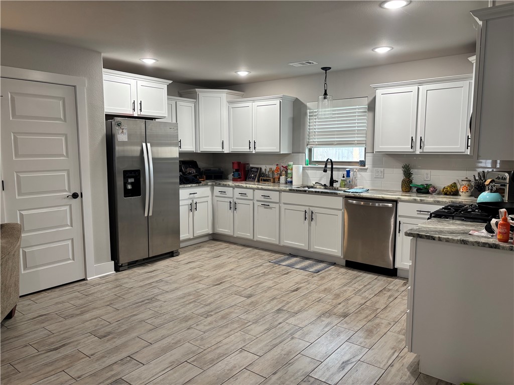 Hilldale Sub Centerton - Residential Lease