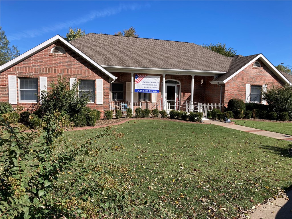 Great house in a Great location! Incredible opportunity to live in an amazing home in a great neighborhood!! Centrally located to all the prime amenities NWA has to offer. 4 bedrooms including 2 master suites, 3.5 bath, 2 living areas plus a large office/library/bonus room, eat in kitchen and a dining room, granite counters, wood burning fireplace in living room. Lots of cabinets, built in's and closets for storage. Huge partially covered patio for all your backyard fun, large corner lot with great landscaping and fencing. Newer appliances and refrigerator conveys. Newer roof, HVAC and water heater.