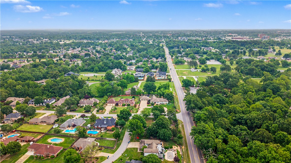 El Contento Acres Bentonville - Residential