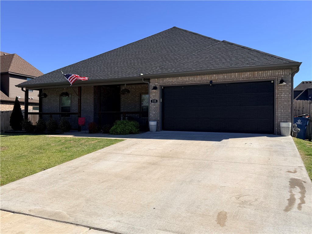 Rustic Flats Sub Gentry - Residential