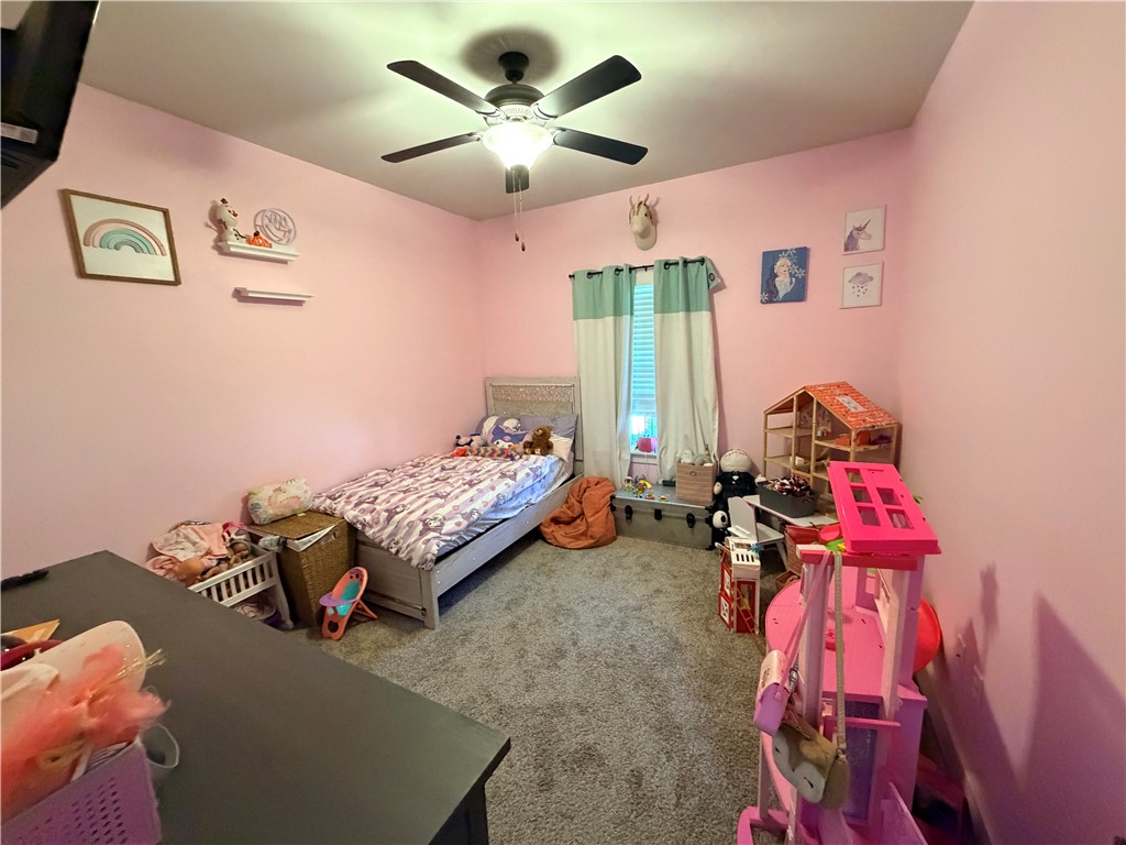 Rustic Flats Sub Gentry - Residential