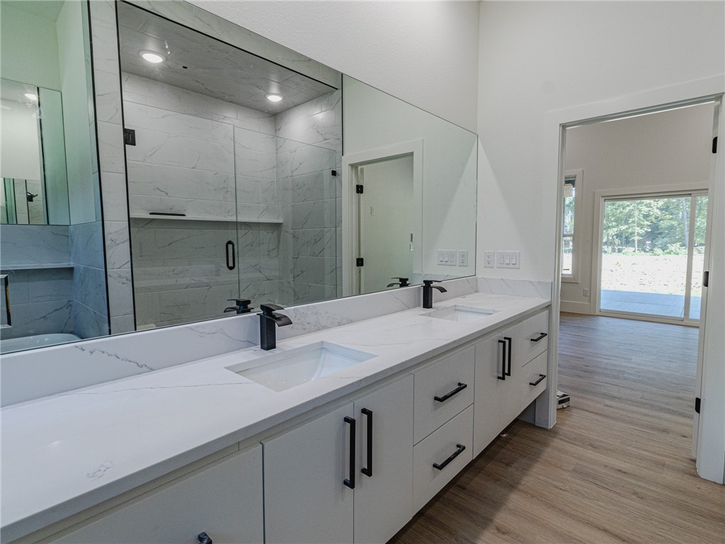 Monikie Sub Bvv - Residential