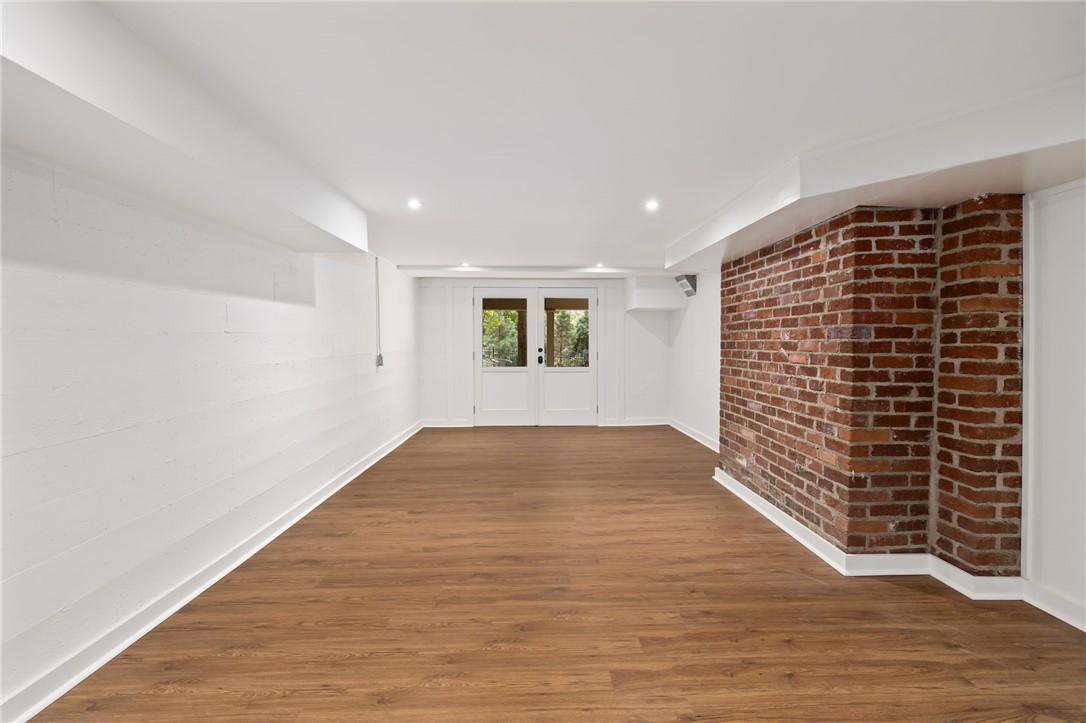 Sanford-Green - Residential