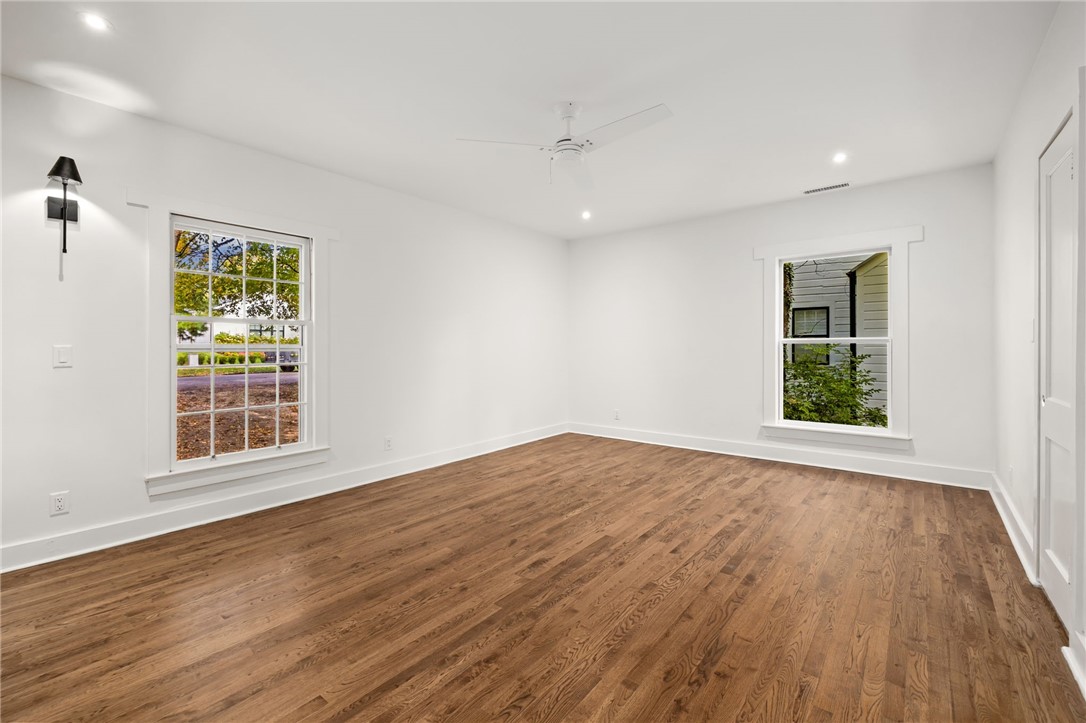 Sanford-Green - Residential