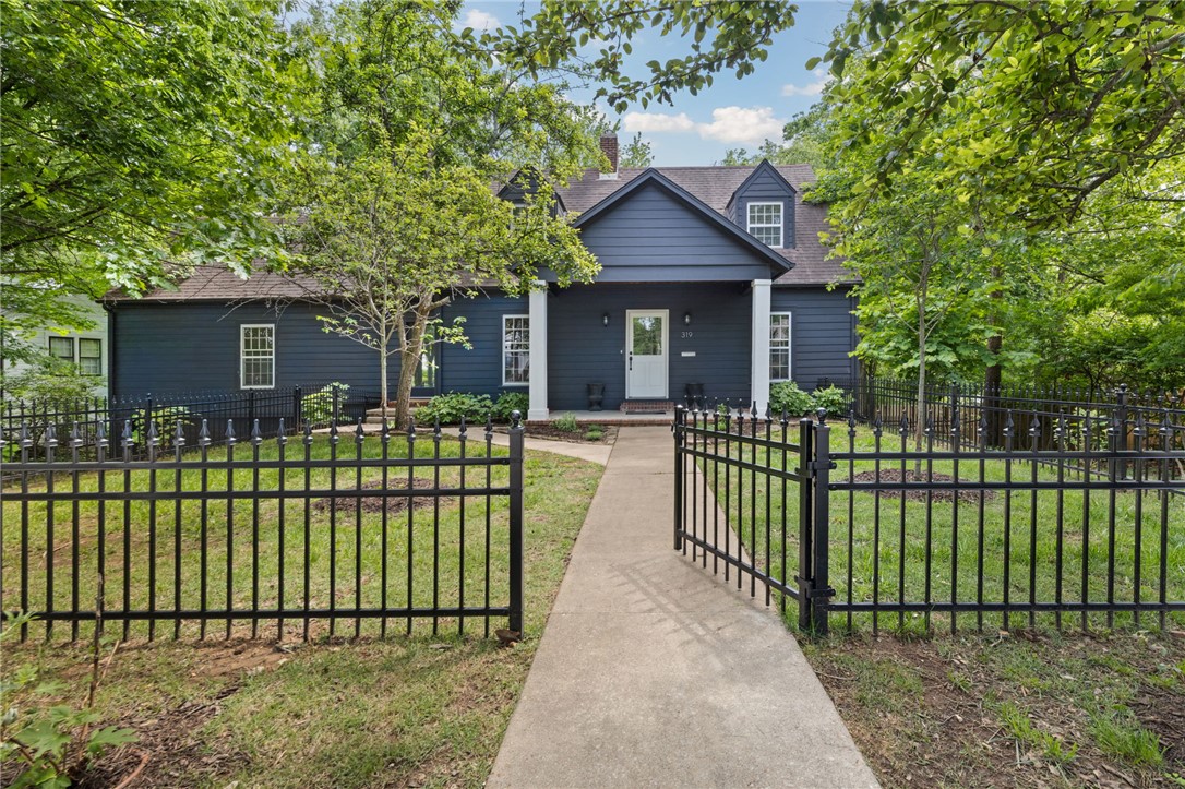 Sanford-Green - Residential