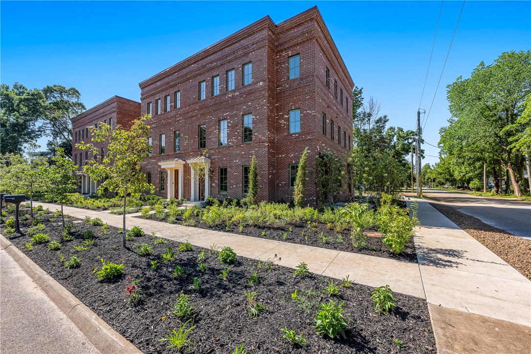 Demings 2nd Add Bentonville - Residential