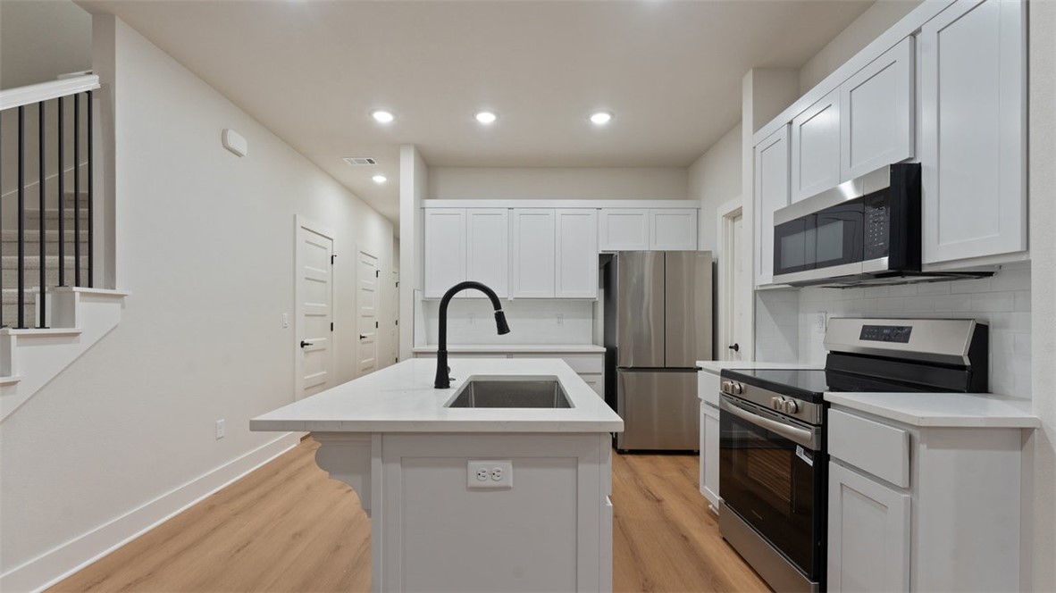 CRYSTAL COVE PH I - Residential