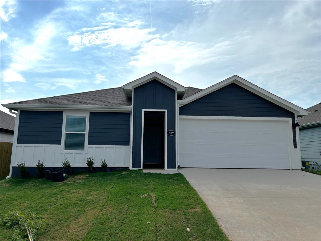 Sold Before Print! Beautiful Bryant Plan in Applewood Estates in Highfill, AR with stunning views of rolling hills, convenient access to Northwest Arkansas Regional Airport, and nearby shopping and dining options in Rogers and Lowell. Find your new home in Northwest Arkansas. These brand-new homes will have a beautiful kitchen with 36-inch upper cabinets. Granite kitchen countertops & stainless-steel appliances! LVP flooring and carpet. LED lighting throughout! Garage door opener! Landscape package. 4 sides HardieĀ® siding. Address plaque. Tax and Parcel TBD. These homes are located in the city of Highfill, with a Gentry address and Gentry schools!