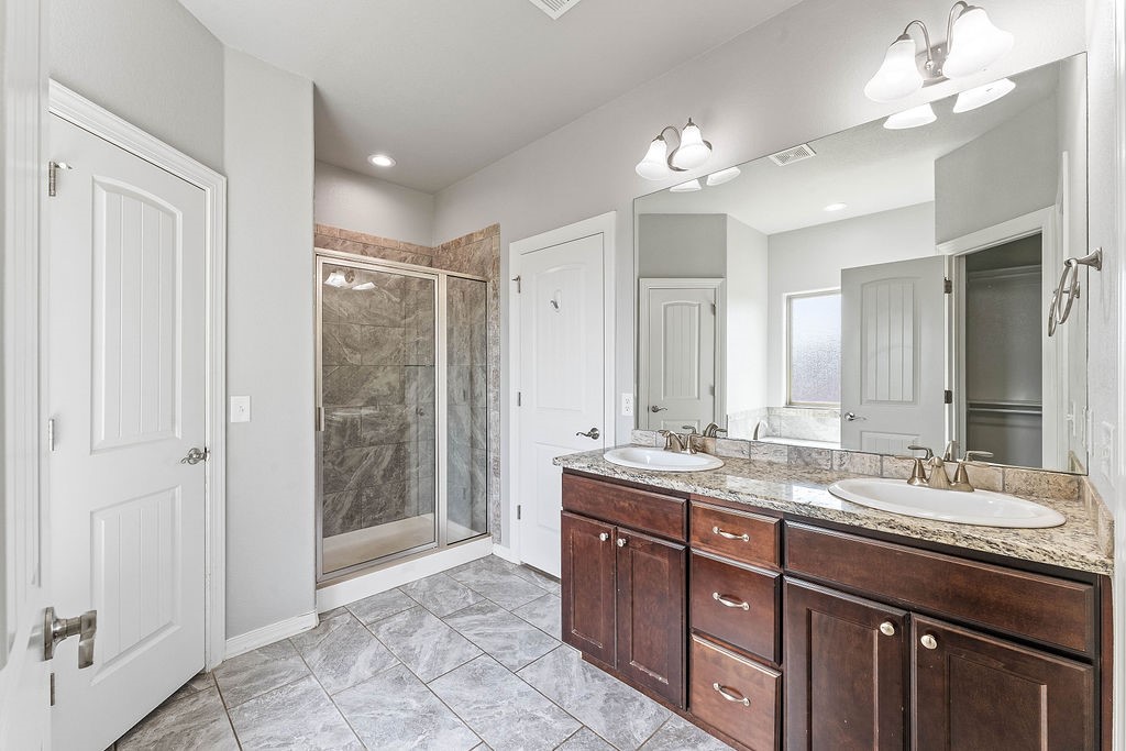 Bellewood Sub Centerton - Residential