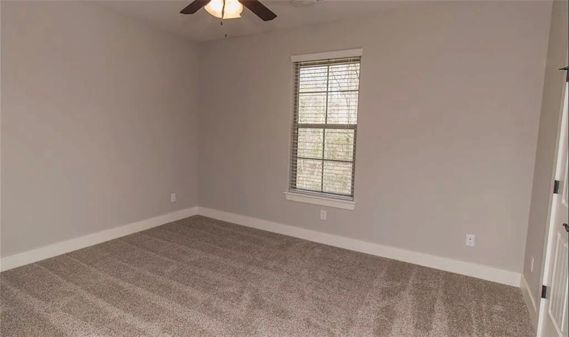 Oaklawn Hills Sub Bentonville - Residential Lease