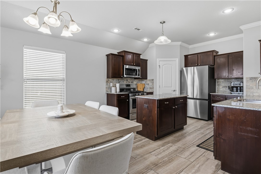 960 Silverthorn Drive