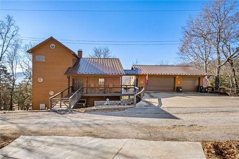 Photo of 21413 Lakeview Drive, Garfield, AR 72732 (MLS # 1335528)