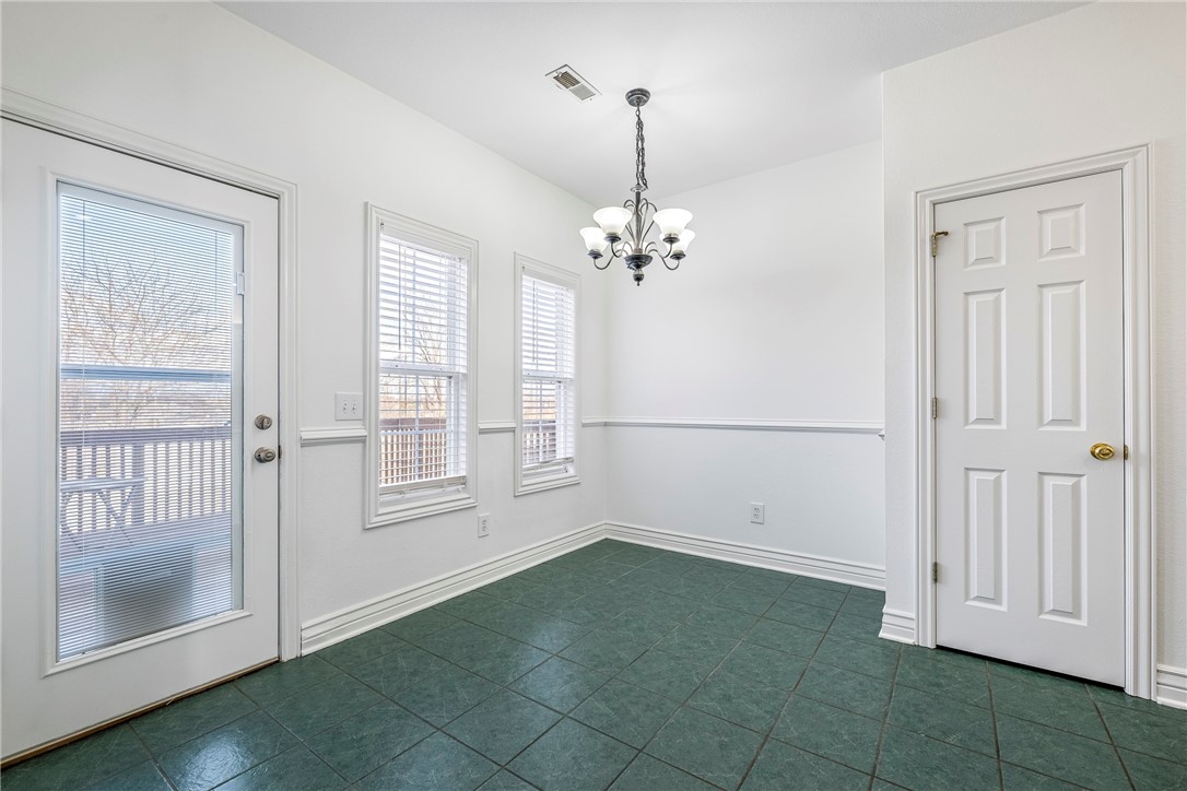 Ridgecrest Meadows Ph 1 Rogers - Residential